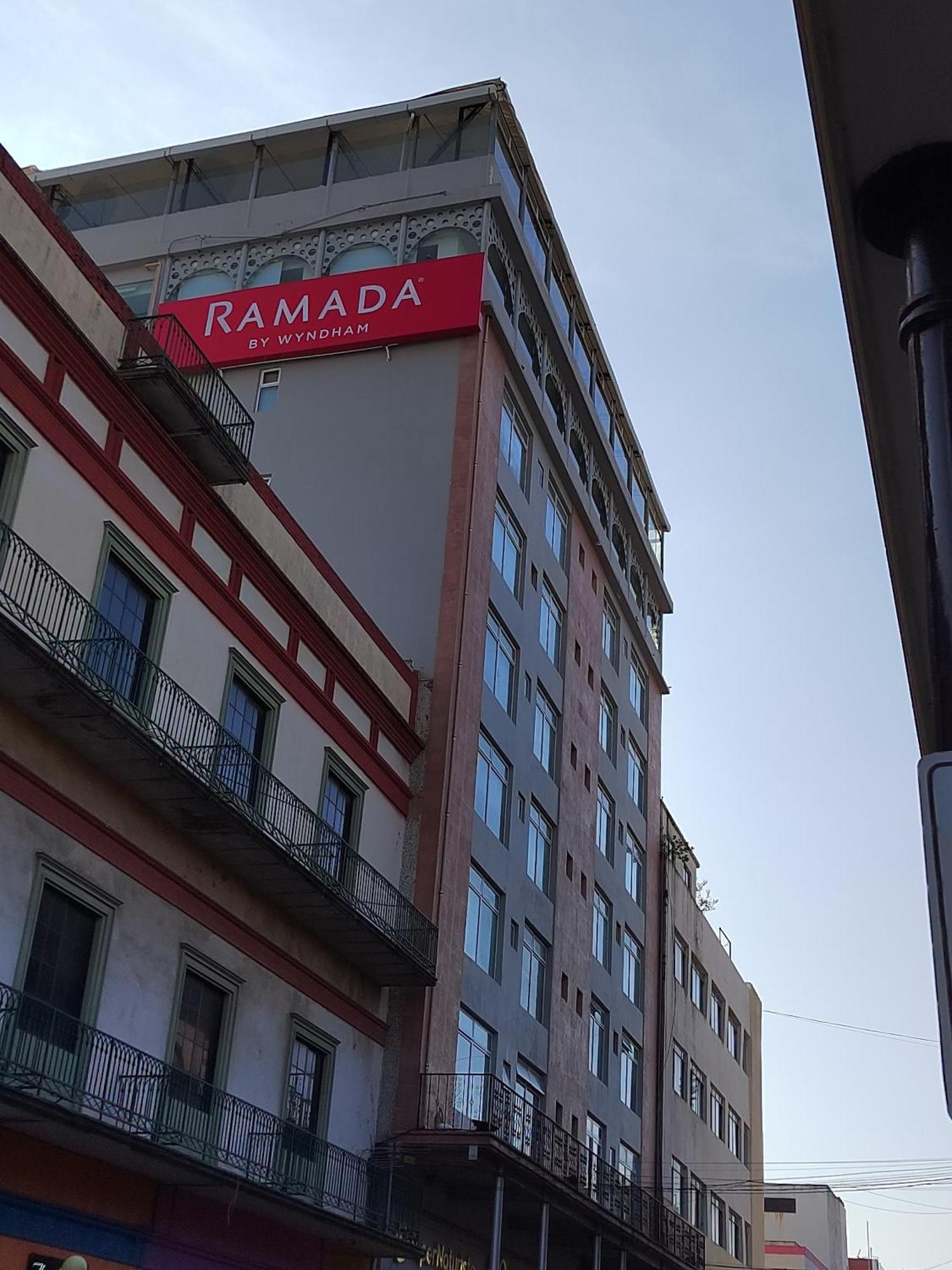 Ramada By Wyndham Tampico Centro Hotel Exterior photo